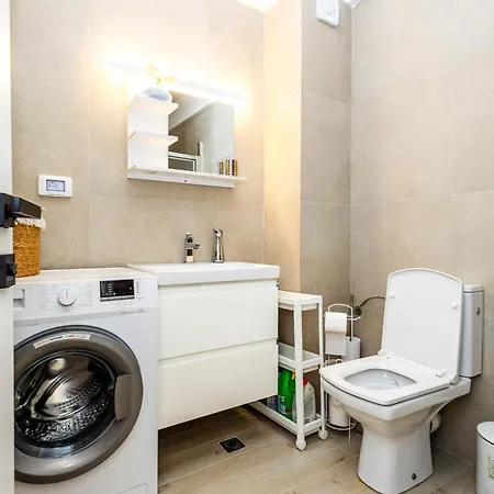 Apartament Azure Meraki And *